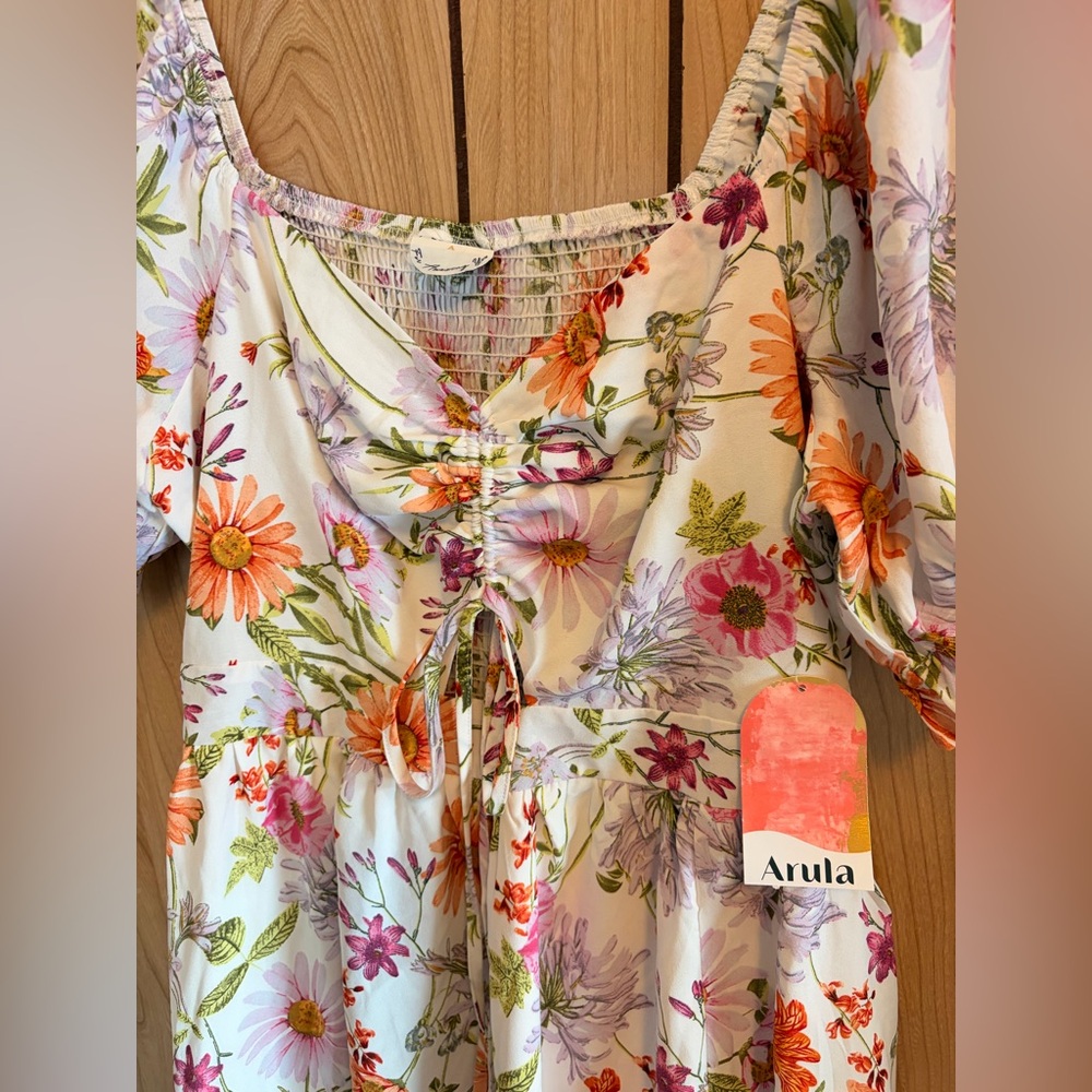 Arula Floral Print Maxi Dress - Picture 2 of 6